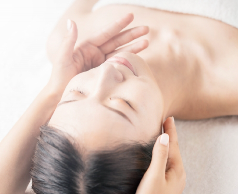 小顔コルギの施術写真